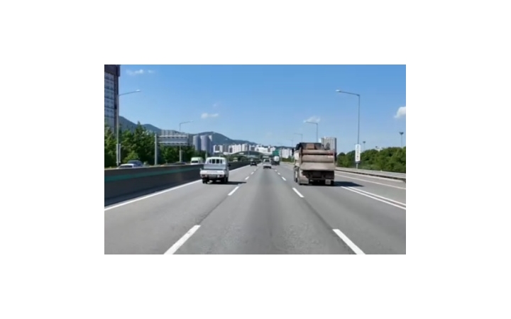 '페달 오조작 방지장치...